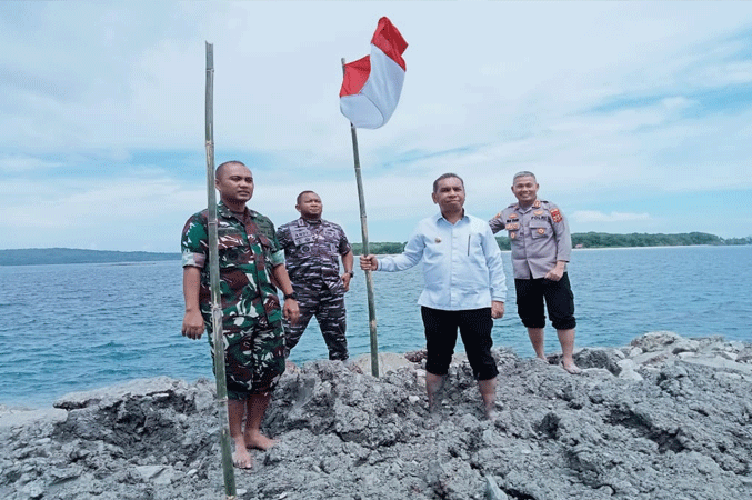 Penjabat Bupati Tanimbar Tinjau Pulau Baru - Siwalima