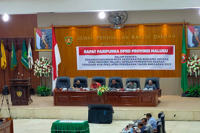 DPRD Dan Pemprov Sepakati Dokumen KUA-PPAS APBD Perubahan - Siwalima