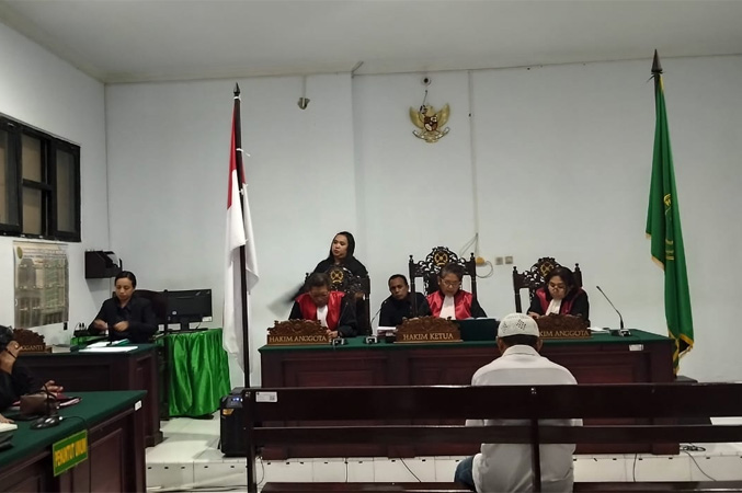 Cabuli Anak Sendiri, Pria Ini Divonis 8 Tahun Penjara - Siwalima